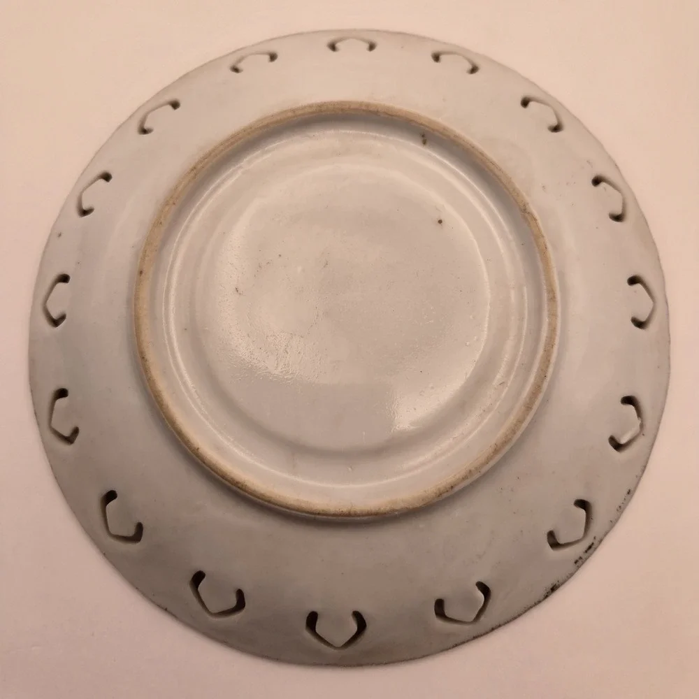 Rare Vintage Saucer 5.75
